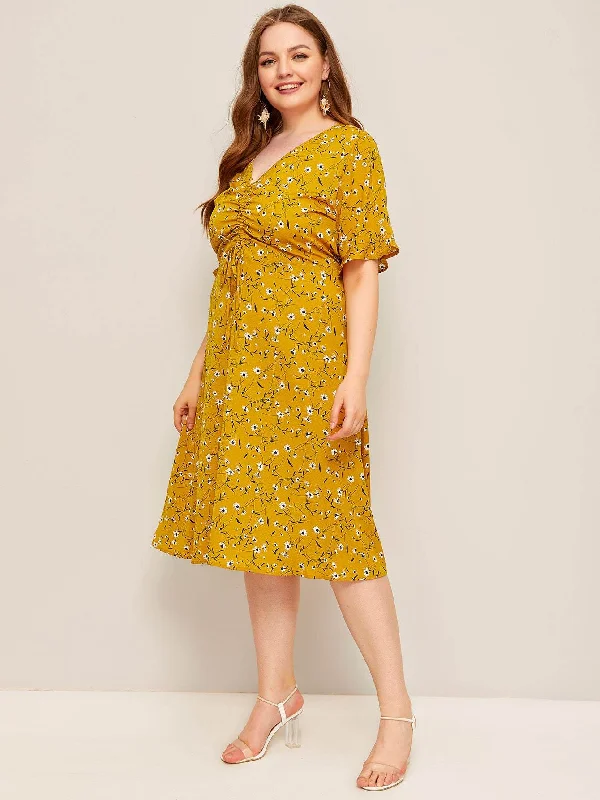 Plus Ditsy Floral Drawstring Midi Dress