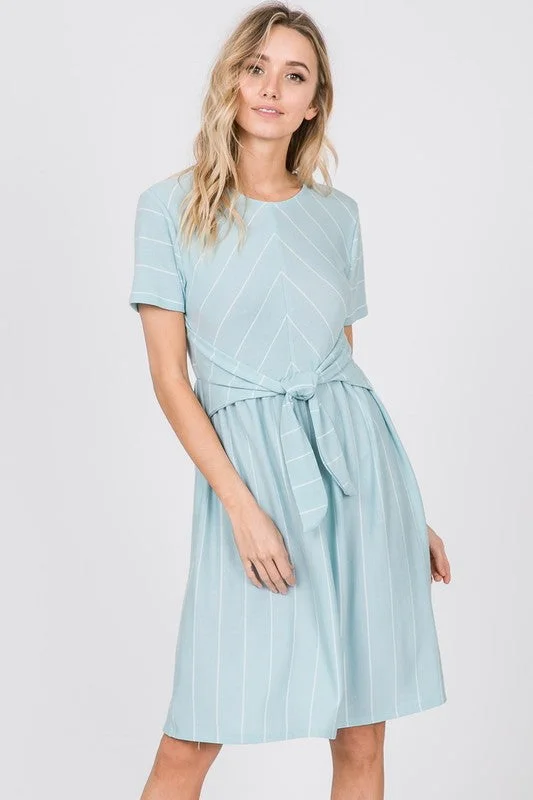 Azaleah Tie Midi Dress in Sky Blue