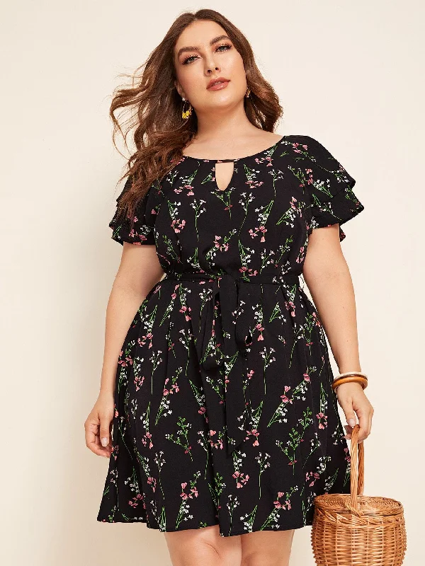  Plus Keyhole Neck Butterfly Sleeve Belted Dress